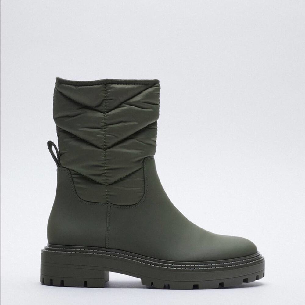 Zara Quilted Rubberized Low Heel ankle  Boots - Picture 2 of 8